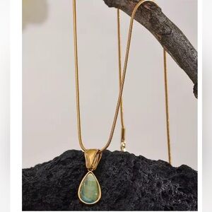 Stainless steel Elegant Gold and Olive green Pendant Necklace